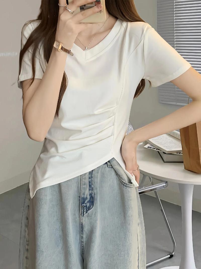 挖到寶了！收腰設計短袖上衣，柔軟舒適又親膚，姐妹必備！